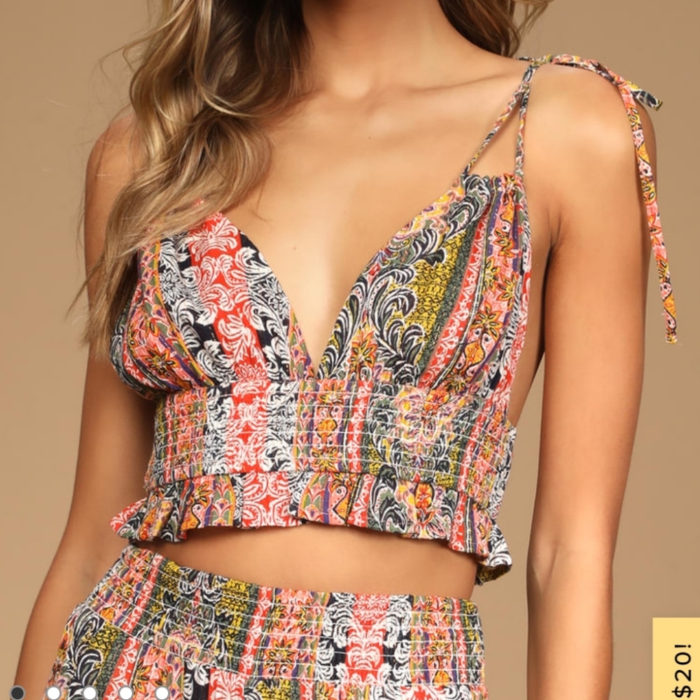 Lulus Women's trendy boho print tie shoulder crop top size medium